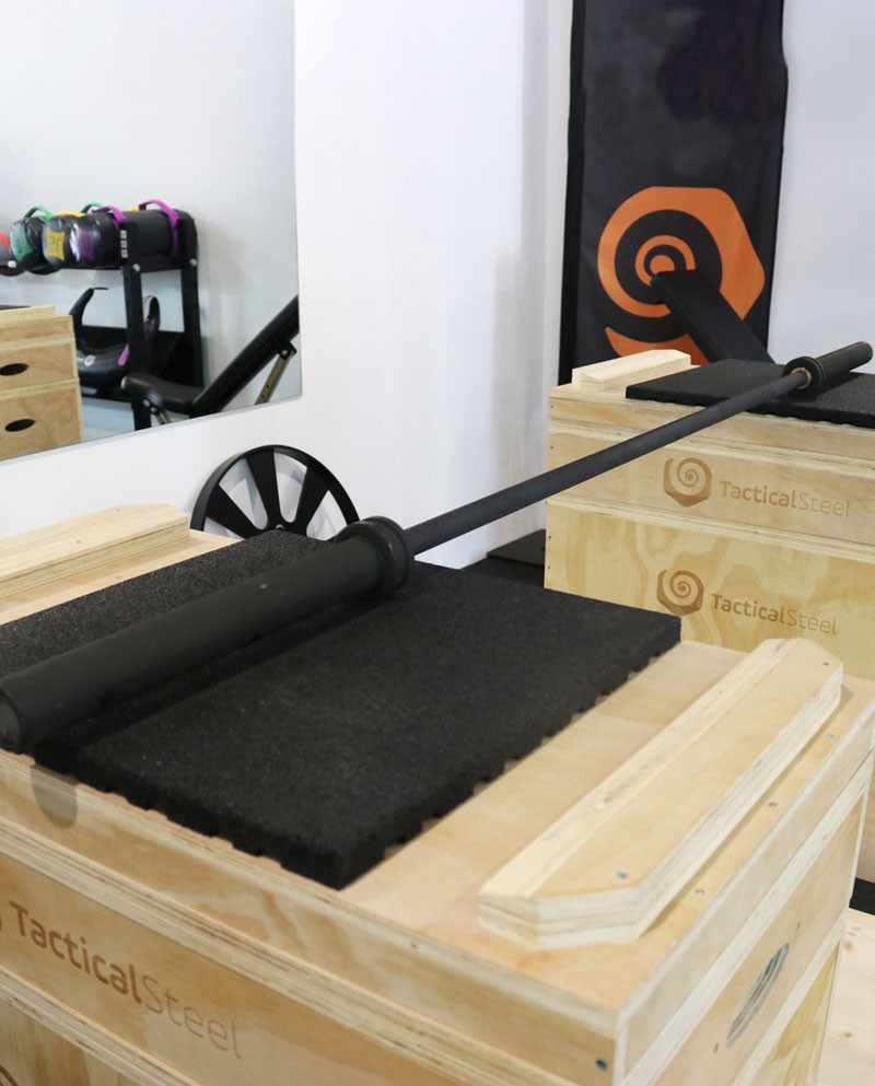 barre-olympique-wod-homme-cerakote-20kg-1